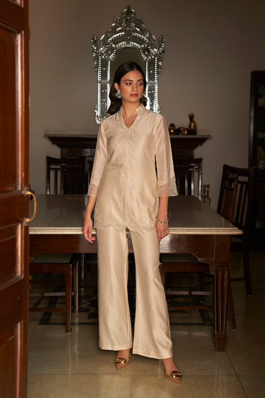 Ivory Chaand Silk Chanderi Embroidered Kurta Set